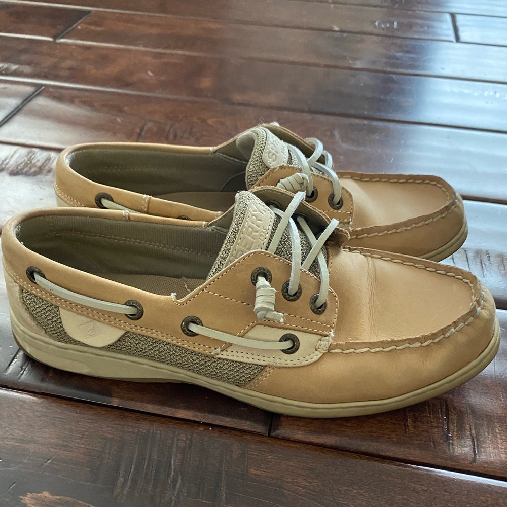 Womens sperry topsider size 8.5